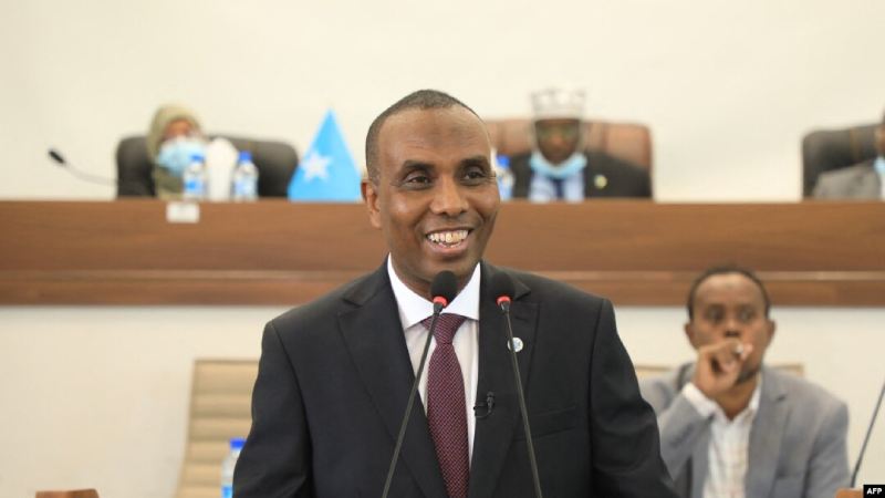 Mouvement somalien Al-Shabab : sa popularité va-t-elle décliner avec l'arrivée d'un ancien dirigeant au gouvernement ?