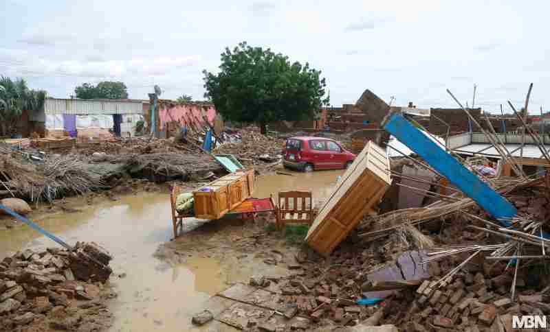 Des dizaines de milliers de familles et de villages touchés sont toujours isolés au Soudan en raison des inondations