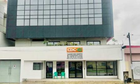 La BAD et la Caisse des dépôts signent une convention de don pour soutenir les micro-entreprises en Côte d'Ivoire