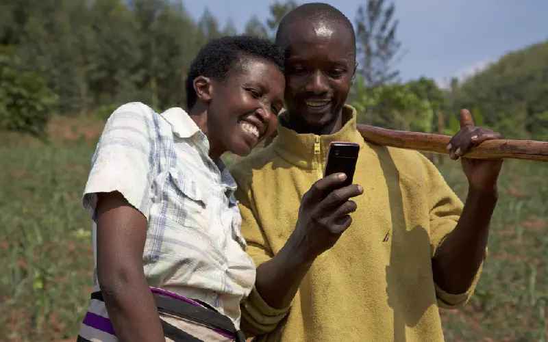 Les envois de fonds mobiles pour mener la révolution numérique dans les zones rurales marginales de cinq pays africains