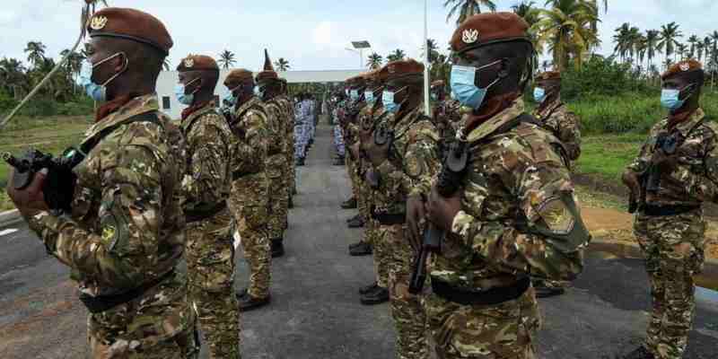 La Côte d'Ivoire considère ses soldats détenus au Mali comme des "otages" et menace de représailles