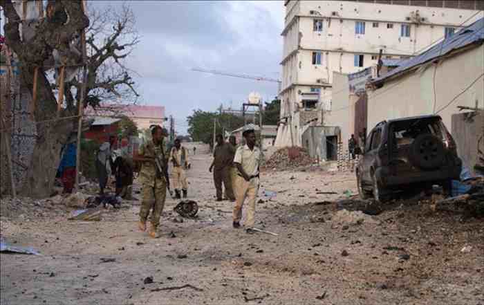 Sept morts dans une attaque près d'un camp militaire à Mogadiscio