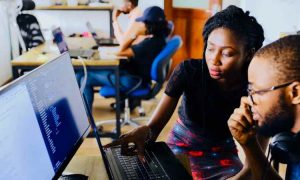 Niyel lance un hub de connaissances pour transformer la gouvernance des données en Afrique