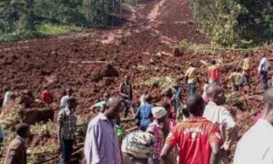 "En raison de fortes pluies"...15 personnes ont été tuées dans des glissements de terrain en Ouganda