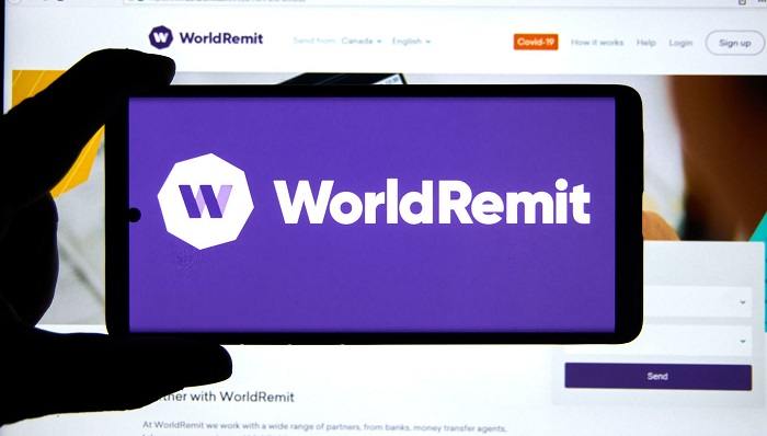 WorldRemit s'associe à Hello Paisa pour faciliter les transferts d'argent vers le Zimbabwe