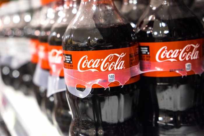 Des militants en Égypte lancent une campagne pour arrêter le parrainage par Coca-Cola de la Conférence mondiale sur le climat