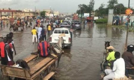 Un météorologue nigérian met en garde contre un "pic" d'inondations