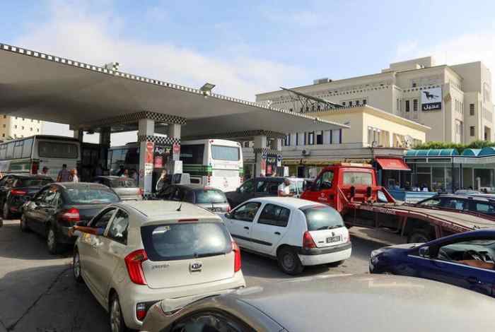 Les réserves de carburant de la Tunisie suffisent pour une semaine seulement