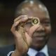 Les pièces d'or à la rescousse au Zimbabwe