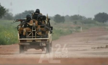 Des hommes armés tuent 15 personnes dans l'attaque d'un convoi de ravitaillement militaire au Burkina Faso