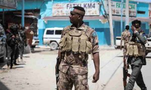 Les forces somaliennes annoncent la fin du siège de l'hôtel "Rose" dans la capitale, Mogadiscio