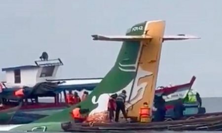 La tempête et de fortes pluies ont causé l'accident…Recherche de survivants de l'accident d'avion tanzanien sur le lac Victoria