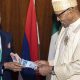 Le Nigeria émet de nouveaux billets pour freiner l'inflation et lutter contre la corruption