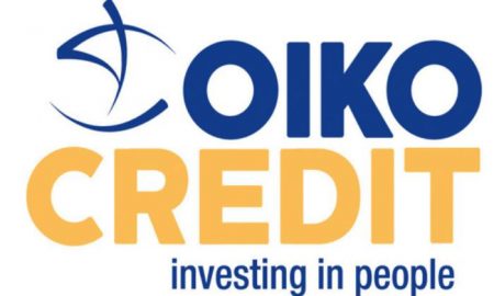 Oikocredit investit 1 million de dollars dans Standard Life Organization pour soutenir les entrepreneurs à faible revenu au Nigeria