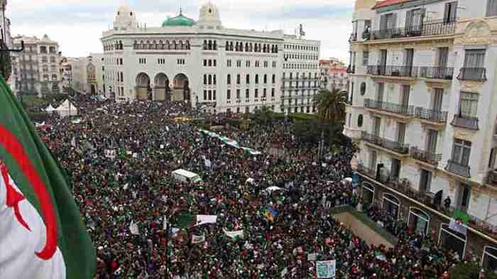 Le peuple algérien est contraint de renverser le président Tebboune avant que la catastrophe n’arrive