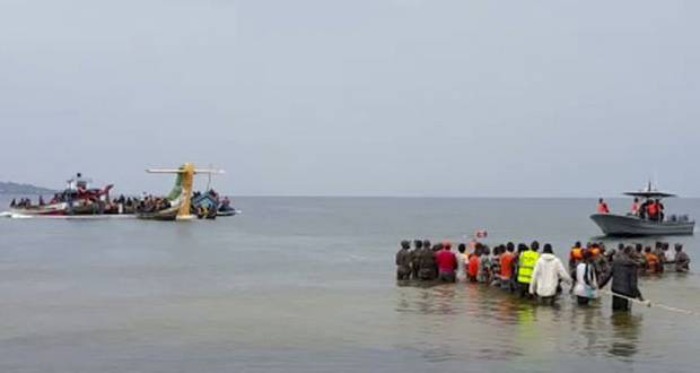 Le bilan de l'accident d'avion dans le lac Victoria en Tanzanie s'élève à près de 20 morts