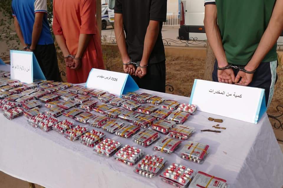 L'arrestation d'un gang faisant la promotion de pilules hallucinogènes en Algérie