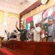 L'armée et les civils soudanais signent un accord pour mettre fin à la crise