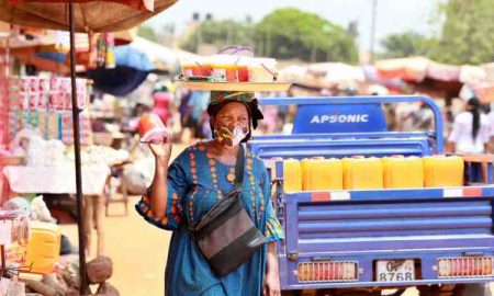 Les commerçants togolais saluent la fin de la quarantaine pour les voyageurs en Chine