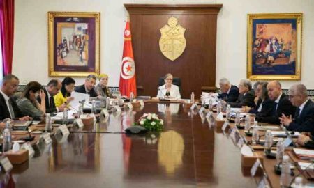 Le gouvernement tunisien impose de nouvelles taxes et s'attend à ce que le déficit budgétaire baisse à 5,2% en 2023