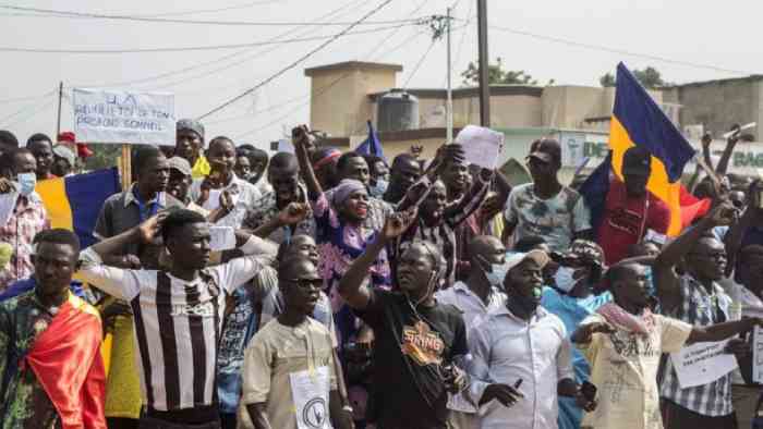 Le Tchad emprisonne 260 manifestants après des manifestations pro-démocratie