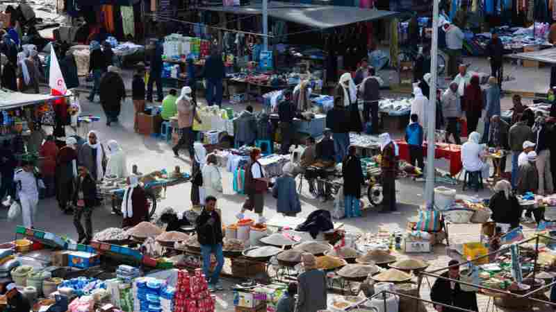 Tunisie...Des prix élevés laissent présager une crise alimentaire imminente et une explosion sociale