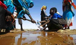 Les entreprises privées devraient-elles jouer un rôle dans le secteur de l'eau en Afrique ?