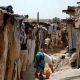 En Algérie, les citoyens qui vivent dans des huttes en tôle craignent que leurs nouveaux habitats soient donnés à d'autres personnes