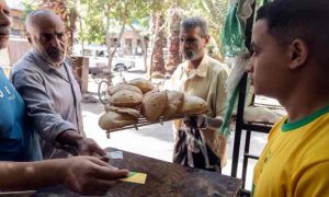 Le gouvernement envisage de le soutenir en espèces, où va la miche de pain en Égypte ?