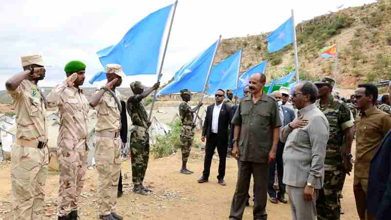 Le président somalien ordonne aux forces revenant d'Érythrée de se préparer à la guerre