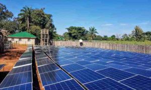 Husk Power obtient 750 000 $ pour développer ses activités de micro-réseaux solaires au Nigéria et en Inde