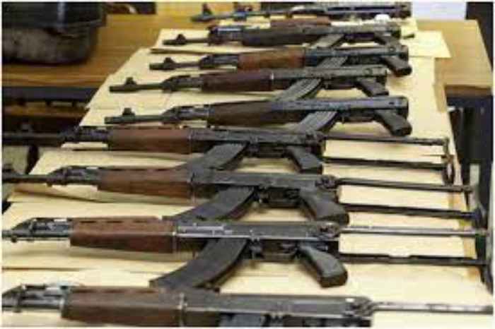 Une grande quantité d'armes et de munitions a été saisie au port principal du Libéria