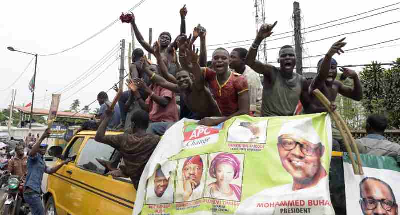 La Commission électorale dément son intention de reporter les élections au Nigeria