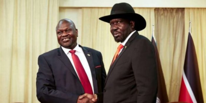 Salva Kiir discute avec une délégation de "Liberté et Changement" du processus politique au Soudan