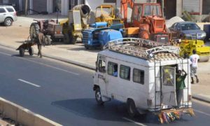 Les transporteurs sénégalais en grève contre les mesures de sécurité routière