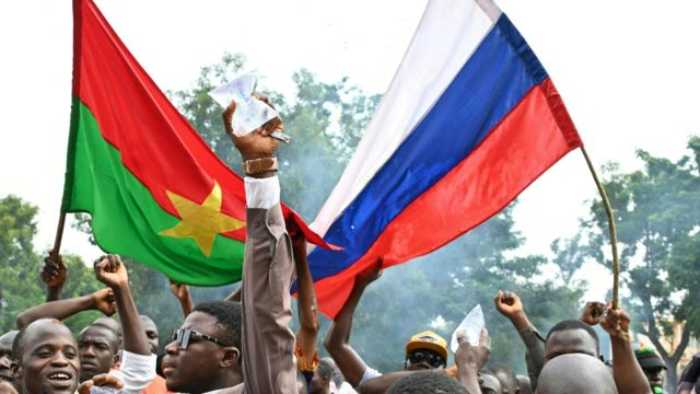 La Russie et le Burkina Faso cherchent à élargir la coopération diplomatique entre eux