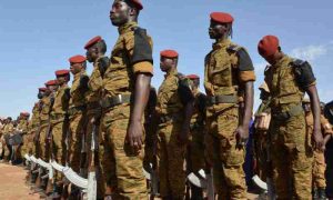 Le Burkina Faso alloue 200 milliards de francs pour soutenir l'armement de son armée
