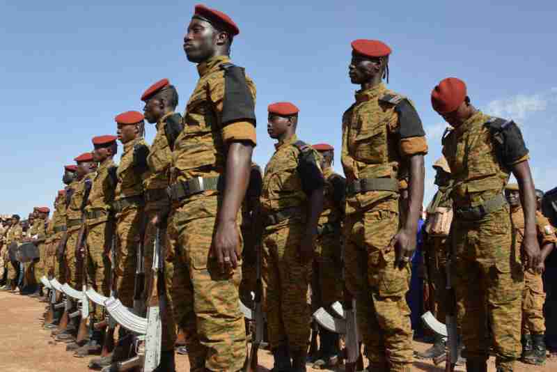 Le Burkina Faso alloue 200 milliards de francs pour soutenir l'armement de son armée