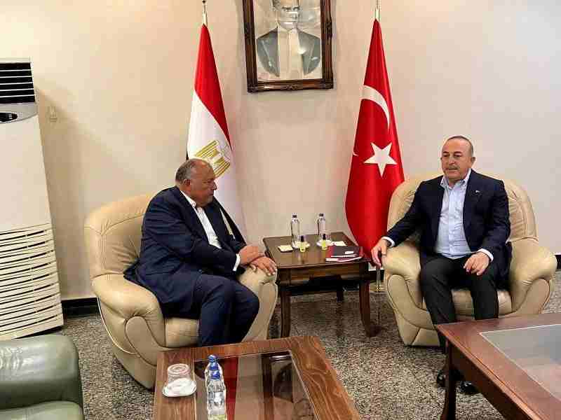 Les ministres des Affaires étrangères d'Egypte et de Turquie confirment le début d'une nouvelle phase de coopération