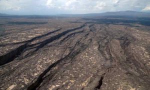 Un expert kenyan explique les rumeurs sur la formation d'un nouvel océan qui divise l'Afrique en deux parties