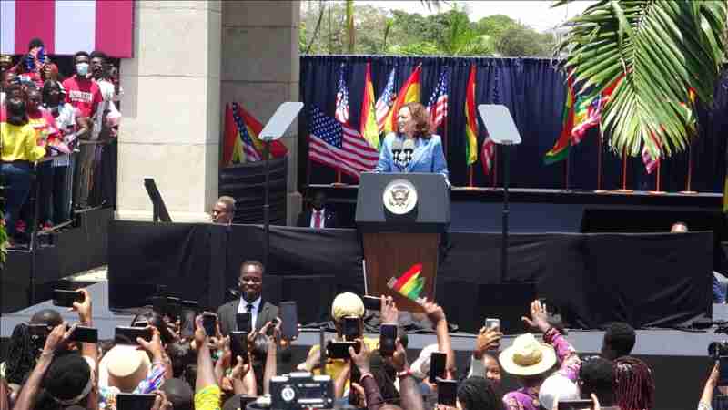 La vice-présidente américaine conclut une visite au Ghana et se rend en Tanzanie