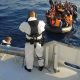 La perte d'une trentaine d'immigrants après le naufrage d'un bateau au large de la Libye