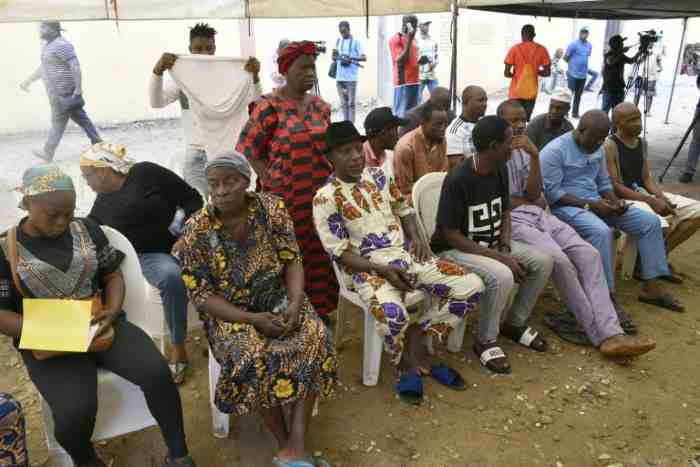 Les Nigérians attendent les résultats des élections pour sélectionner les nouveaux gouverneurs des États