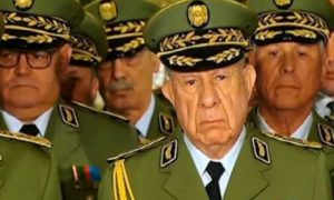 Le régime algérien entre stupidité, échec et dictature
