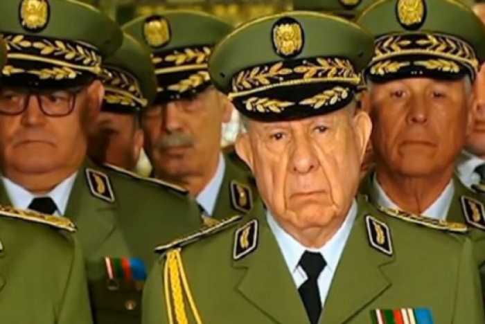 Le régime algérien entre stupidité, échec et dictature