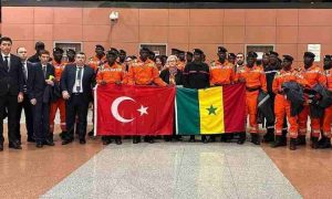 Le tremblement de terre...L'équipe de secours sénégalaise salue la solidarité du peuple turc