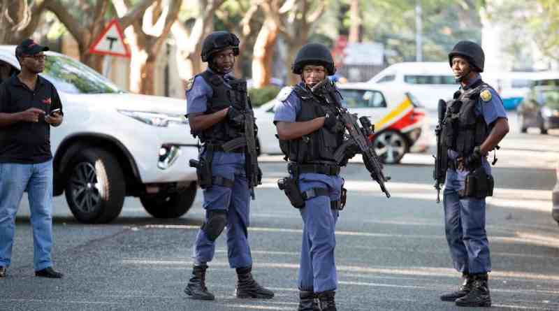 Les forces de sécurité sud-africaines mettent en garde contre les tentatives de renversement du gouvernement