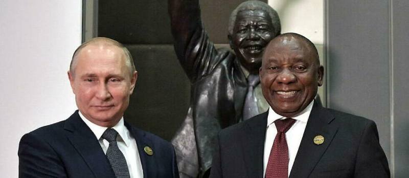 L'Afrique du Sud revient sur son retrait de la Cour pénale internationale malgré un mandat d'arrêt contre Poutine
