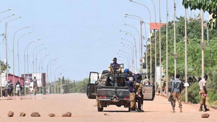 Officiel : Une soixantaine de civils ont été tués dans une attaque dans le nord du Burkina Faso