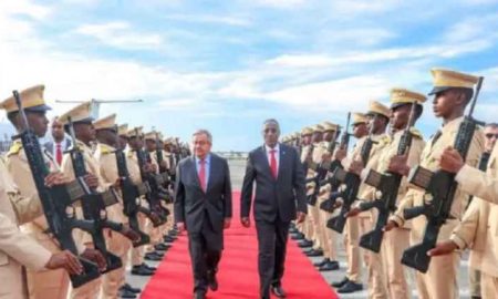 Le Secrétaire général des Nations Unies, António Guterres, arrive dans la capitale somalienne